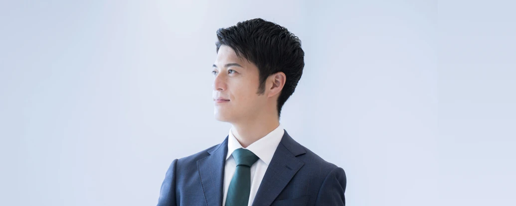 新卒時、一歩届かなかった<br className='md700:hidden' />憧れの企業へ転職を実現